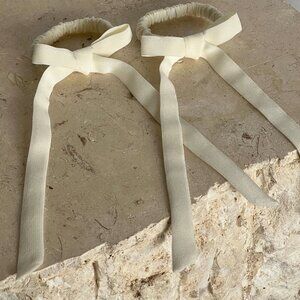 NWOT A Bronze Age Ivory 100% Silk Beauty Bows Lot of 2